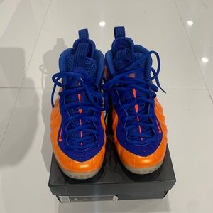 Nike Air Foamposite One Knicks Crimson Game Royal 314996-801   Men’s Size 9